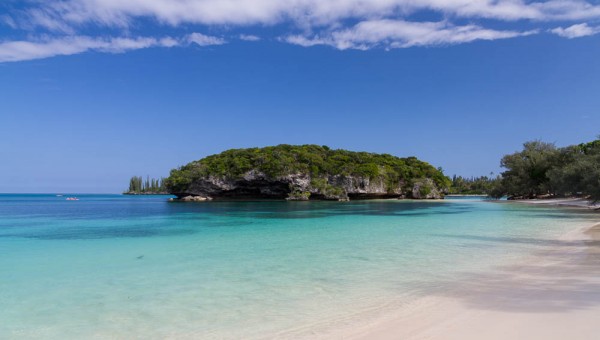 Isle of Pines - Kanumera Bay - Sacred rock of Kanumera