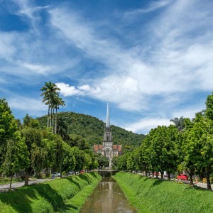 De Catedral de São Pedro de Alcântara in het schattige Petrópolis